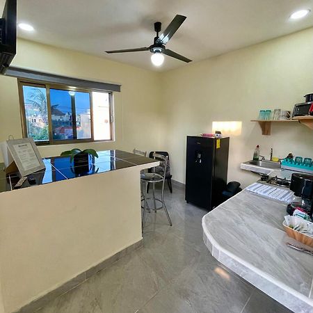 Isla Bonita - Isla Mujeres Centro Apartment Exterior photo